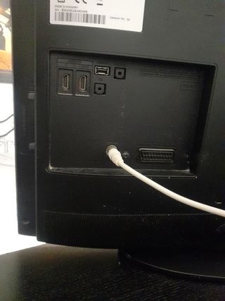 Televisión Samsung sin smart tv de 32