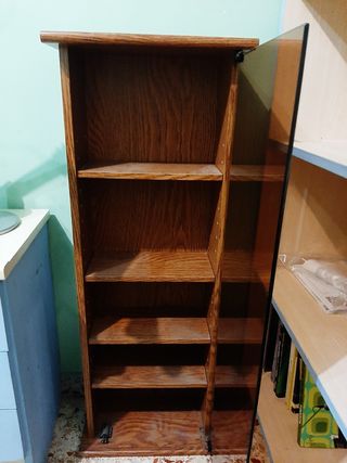Mueble para CDs y dvds