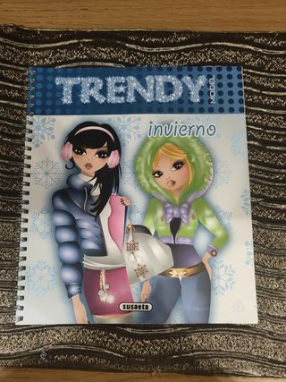 TRENDY MODEL INVIERNO