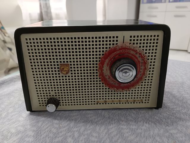 RADIO ANTIGUA PHILIPS B1E92U
