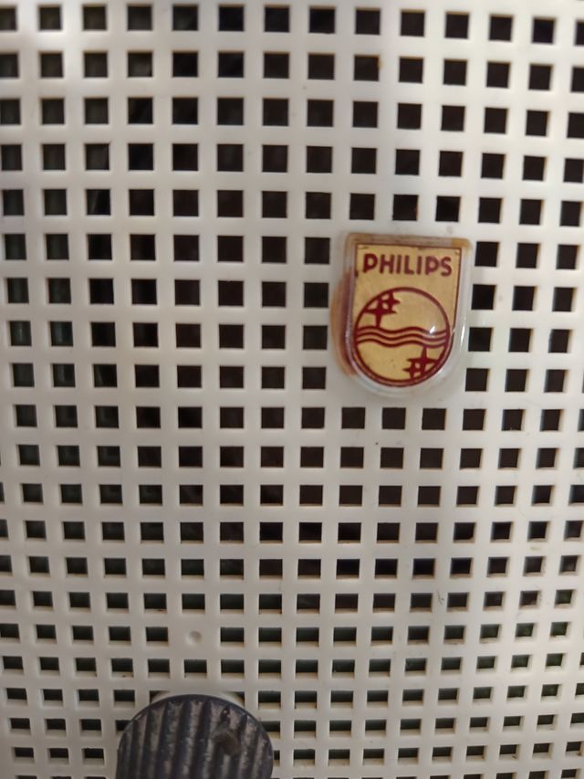 RADIO ANTIGUA PHILIPS B1E92U