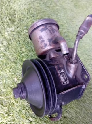 Bomba Servo dirección mercedes Benz