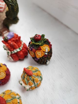 Lote de figuras de  The Leonardo Collection