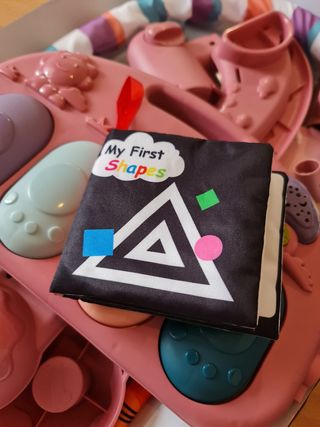 Gimnasio bebé con piano