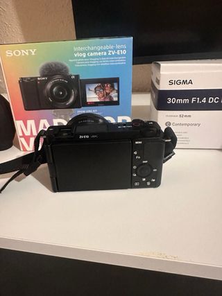 Camara sony ZV E10 nueva
