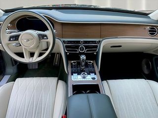 Bentley Flying Spur Flying Spur Hybrid ***Precio especial exclusivo***