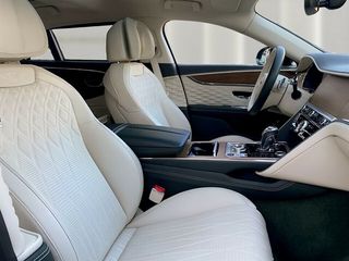 Bentley Flying Spur Flying Spur Hybrid ***Precio especial exclusivo***