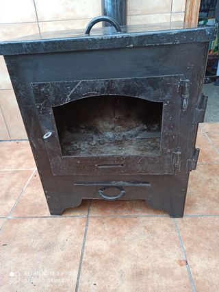 Estufa de leña..
