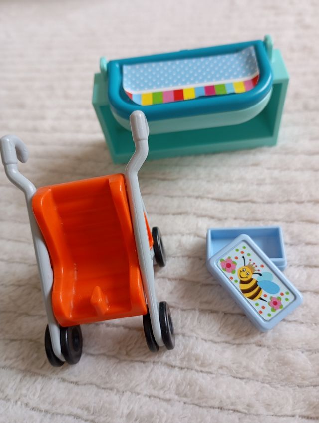 PLAYMOBIL CARRITO MAMA CON BEBE