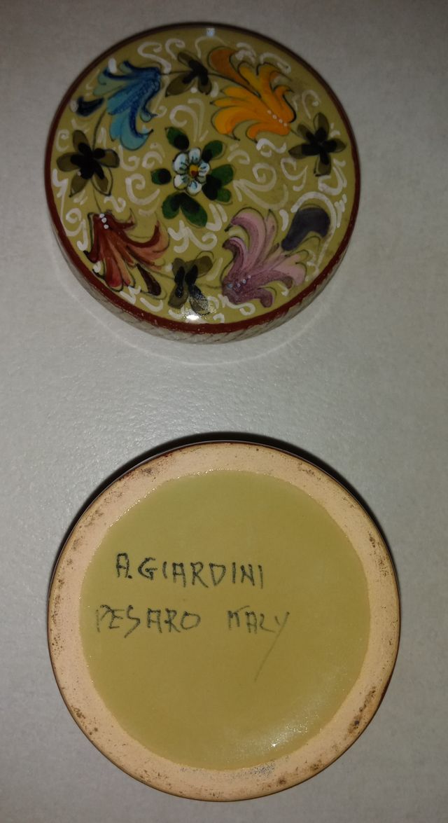 #portagioie #ceramica #Giardini #Pesaro