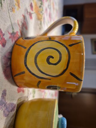 Zuccheriera più due tazze