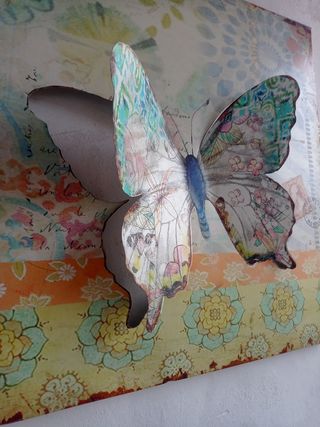 Cuadro infantil de metal.