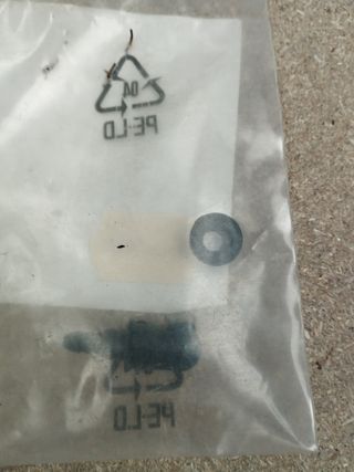 Surtidor limpiaparabrisas Renault 5   7704000191