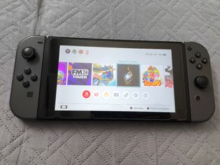 Nintendo switch + todos los juegos + accesorios