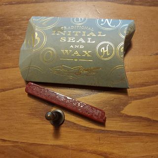 Set per ceralacca con iniziale S