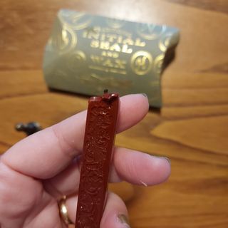 Set per ceralacca con iniziale S