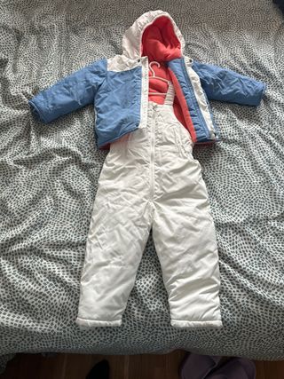 Mono de nieve niño