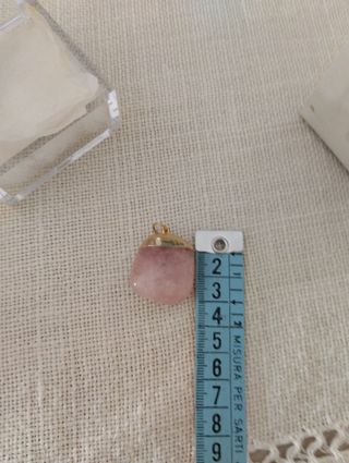 Pendente in quarzo rosa