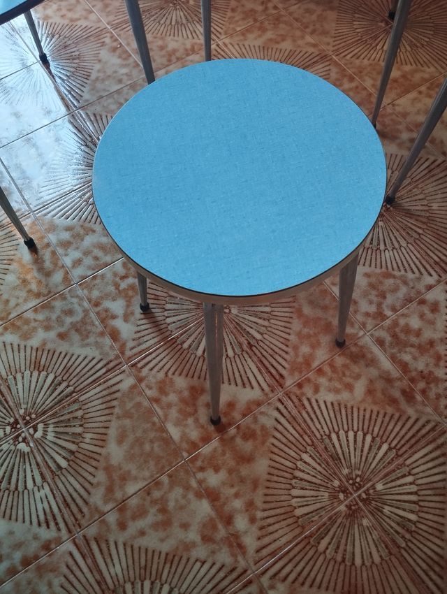Sgabello in formica anni 60/70