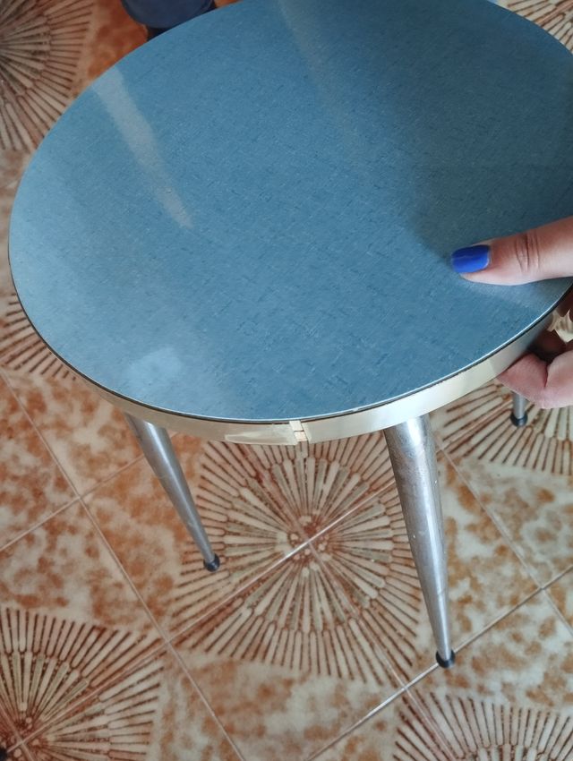 Sgabello in formica anni 60/70