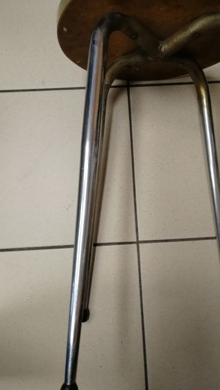 Sgabello in formica anni 60/70