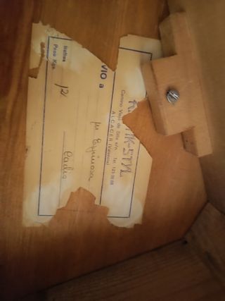 Mesa de madera maciza provenzal vintage