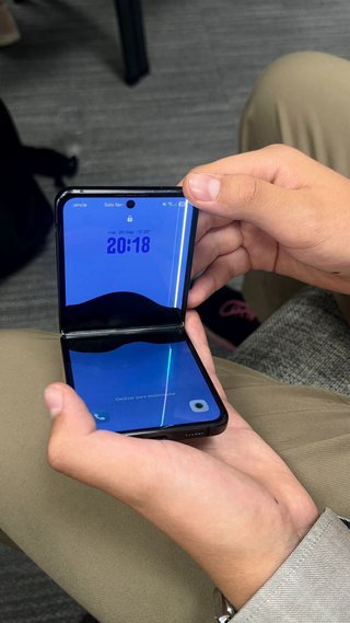 Samsung Galaxy Z flip 4