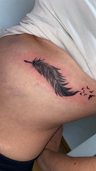TATUAJES linea fina y microrealismo