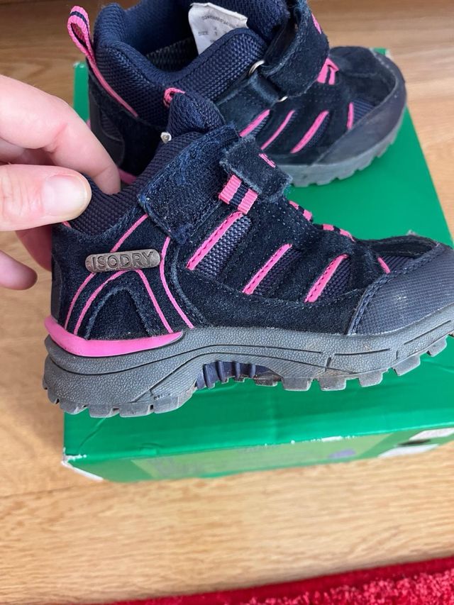 Botas montaña niña