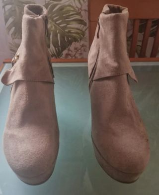 Botines de ante