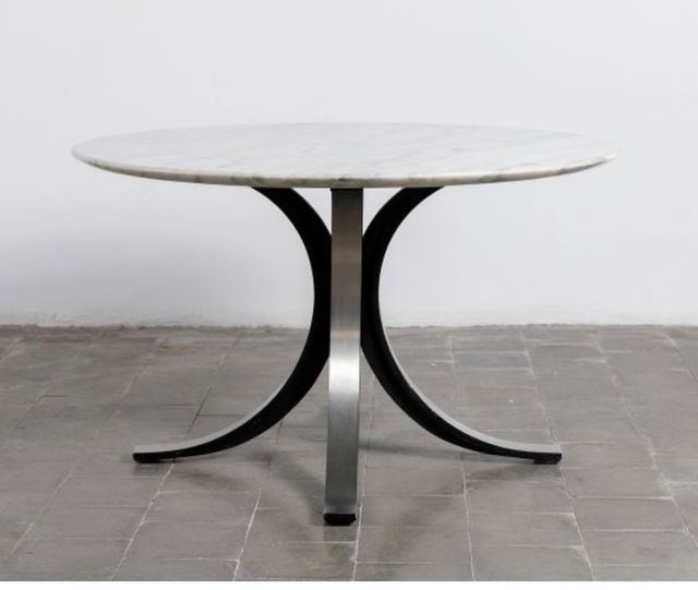 Mesa italiana de comedor Tecno by O.Borsani 1960