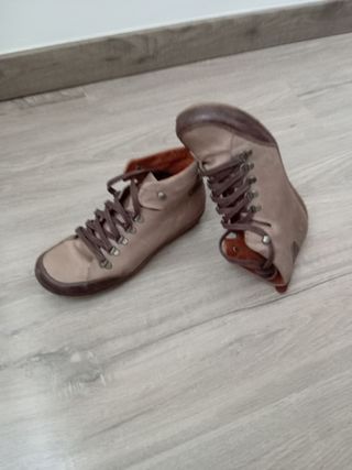 Botines de piel