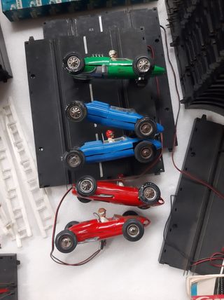 GRAN LOTE SCALEXTRIC CARRERA AÑOS 60