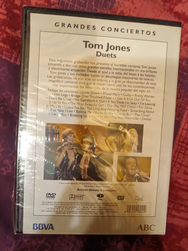 DVD TOM JONES. Duetos. Grandes Concertos. Não Aberta