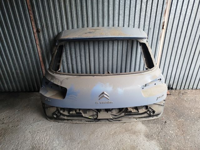 Portón trasero Citroen C4 Picasso 2015