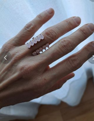 Conjunto anillo y pendientes trepadores