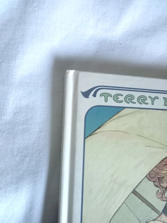 Cómic Coraline Sueños Terry Dodson Dolmen