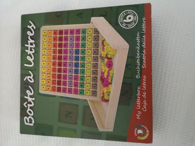 Juego de construcción de palabras BOÎTE À LETTRESa