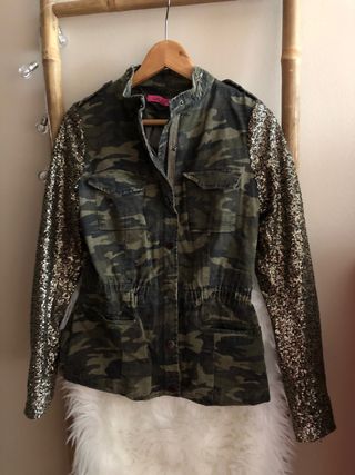 Chaqueta camuflaje