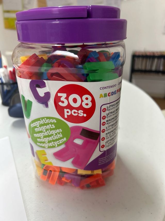 Letras magnéticas mayúsculas 308 piezas