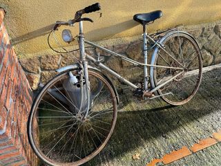 Bicicleta antigua BH Gacela