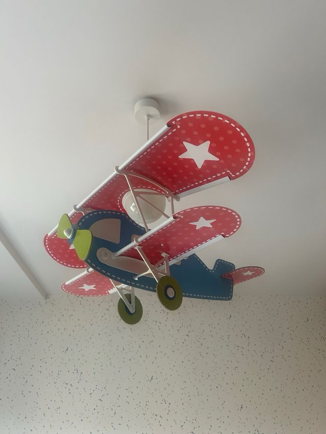 Lampara infantil avion
