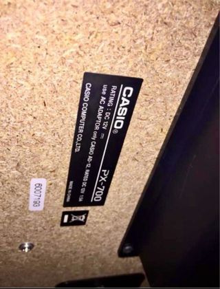 Piano Casio Privia PX700