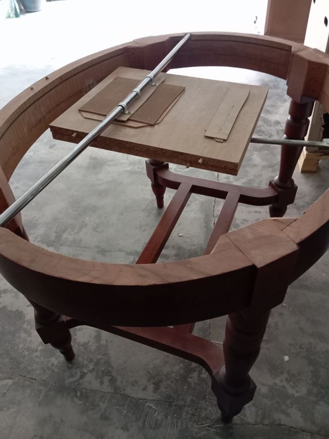 Mesa de madera escelente calidad