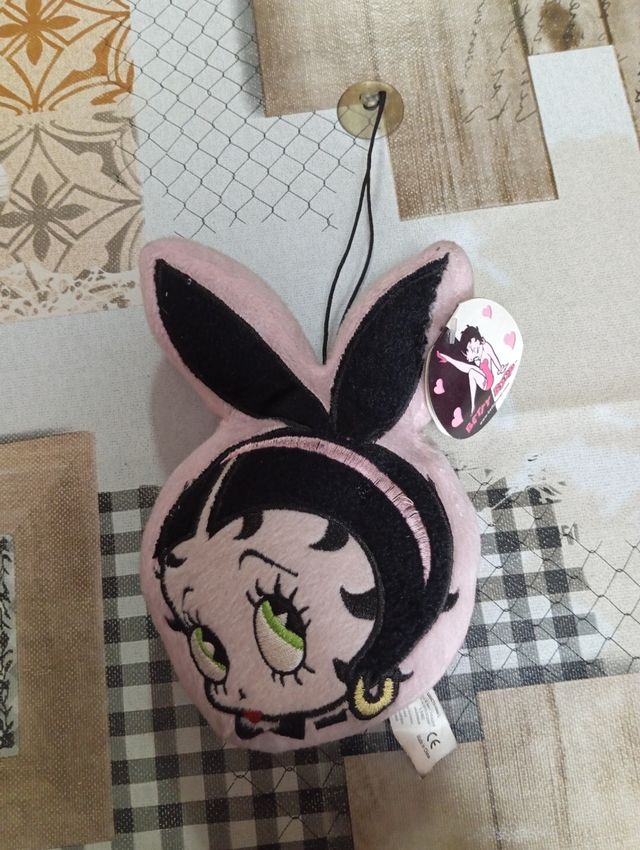 Betty Boop colgante