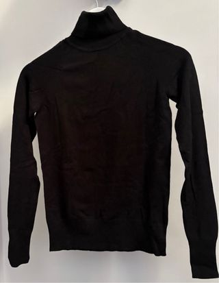 Jersey cuello alto negro