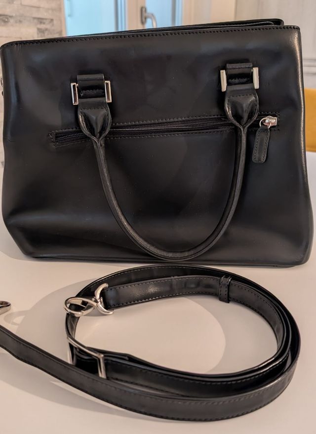 borsa in pelle nera