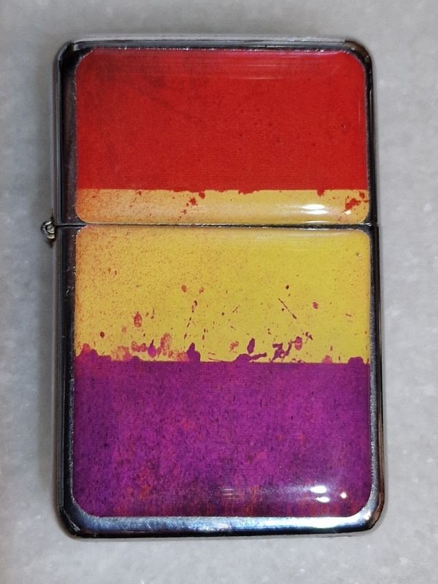 Mechero Tristar de gasolina esmaltado.