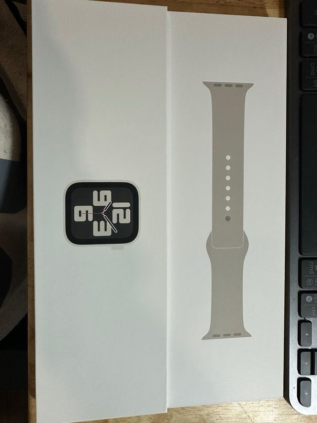 Apple Watch SE 2nd Gen CEL 44mm