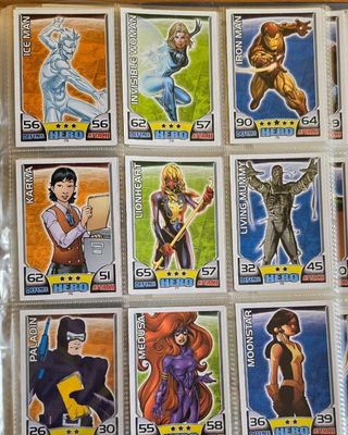 ALBUM 202 CROMOS TRADING CARDS MARVEL HERO ATTAX